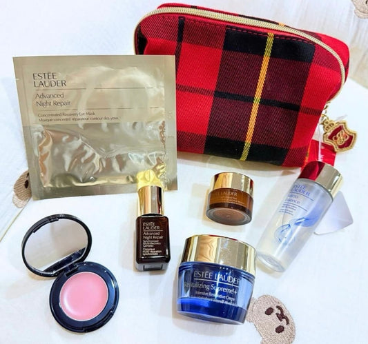 Estée Lauder Travel Set