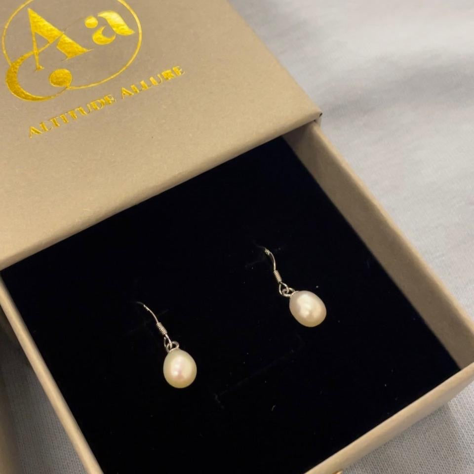 NATURAL FRESH WATER PEARL EARING